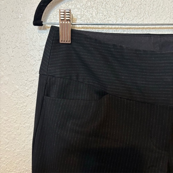 Express Black & White Pinstripe Editor Wide Leg Trouser Pants Size 00 - Picture 5 of 8